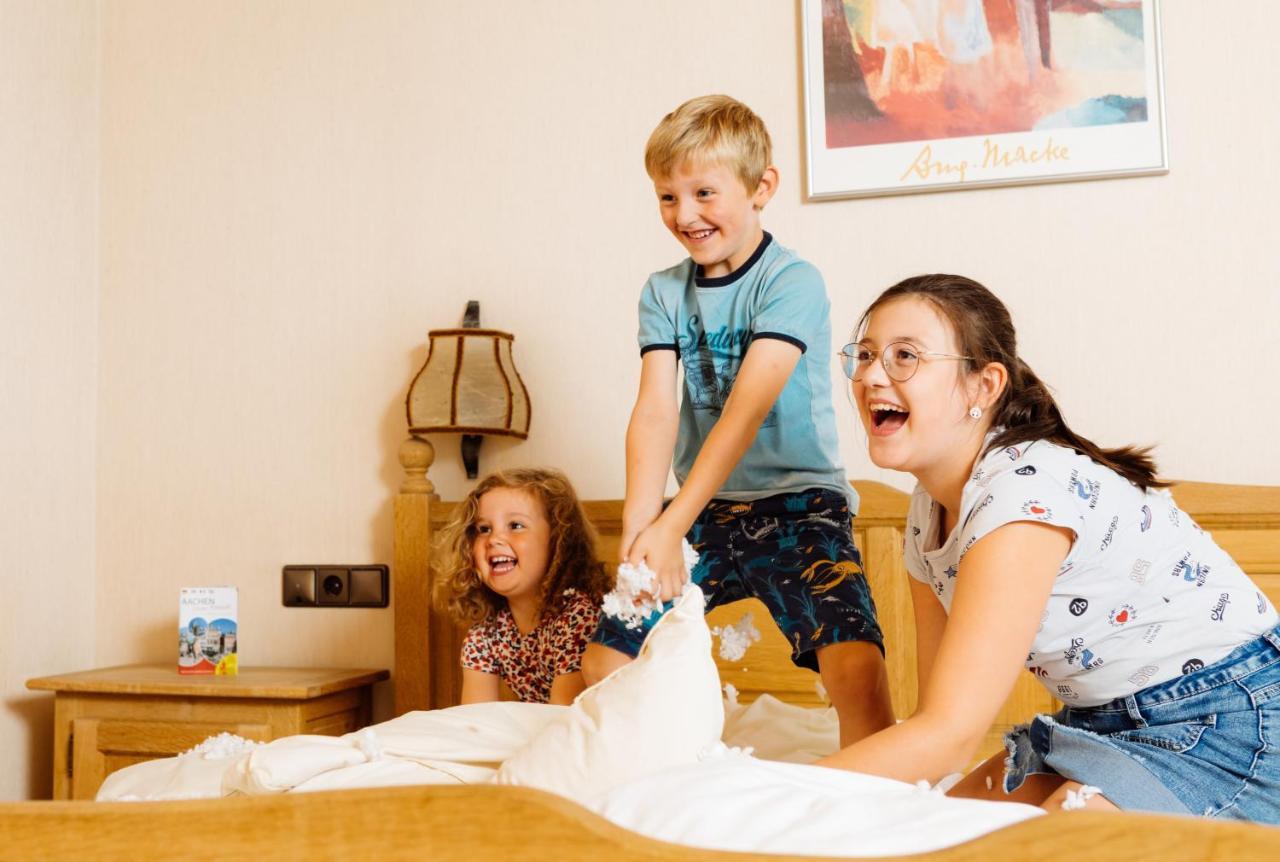 Hotel Buschhausen Aachen Ngoại thất bức ảnh